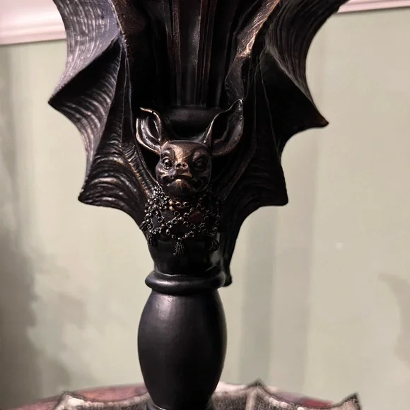 Bat Candle Holder - Picture 8 of 10
